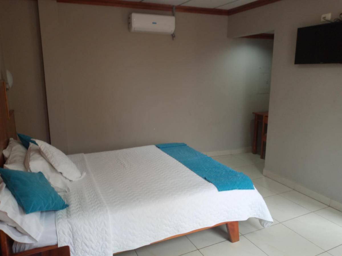 Hotel Palmeras Galapagos Пуэрто-Айора Экстерьер фото